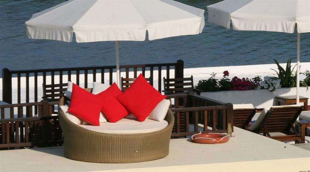 Panorama Hotel Koukounaries Luaran gambar